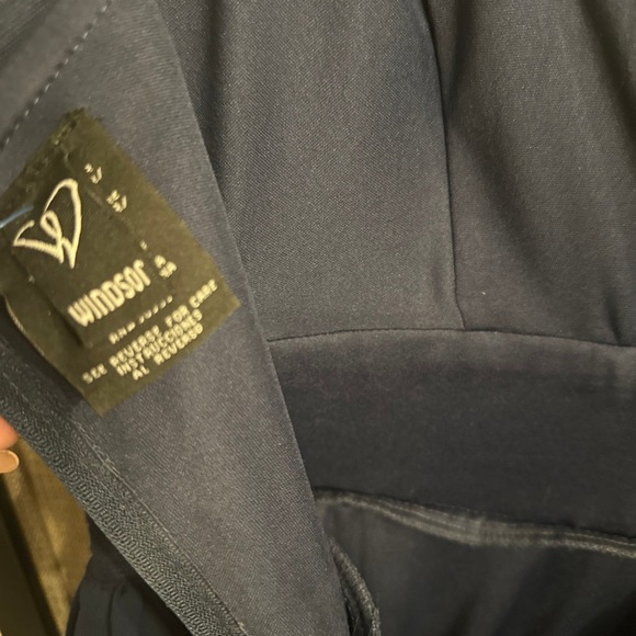 Windsor prom dress - Picture 3 of 10